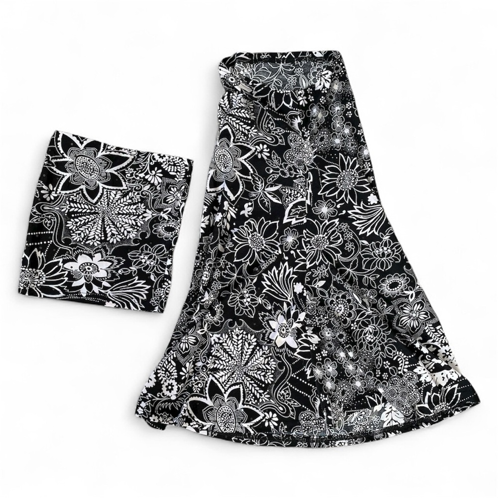 Floral Black and White Hijab